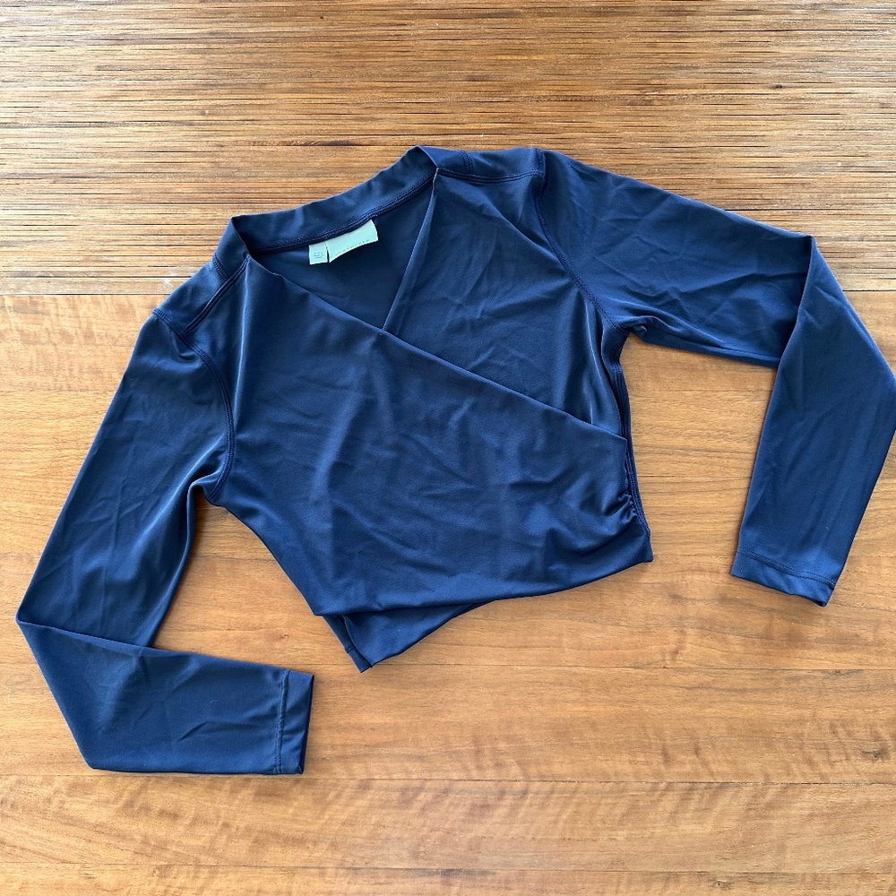 Athleta Swim Long Sleeve Cropped Rash Guard with Wrap Front- Navy XXS